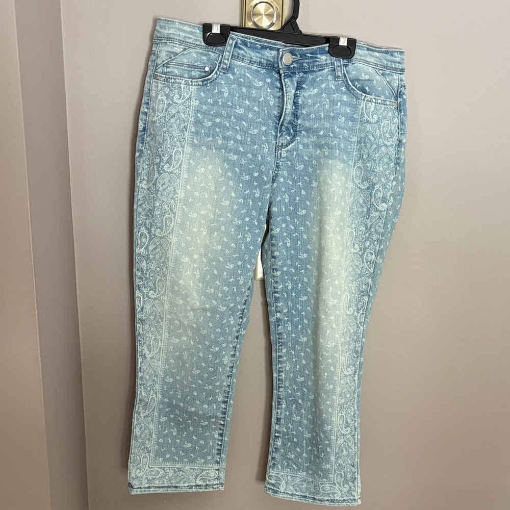 Denim Ankle Jeans by Bandolino